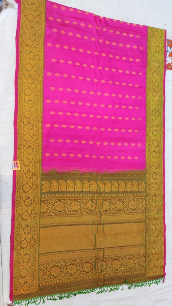 Gadwal Silk Saree Pink Green